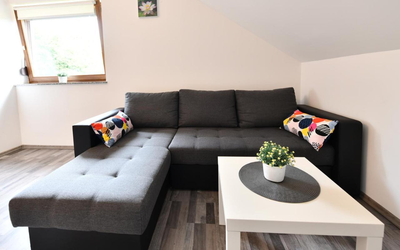 Apartman Mate Rakovica Exterior foto