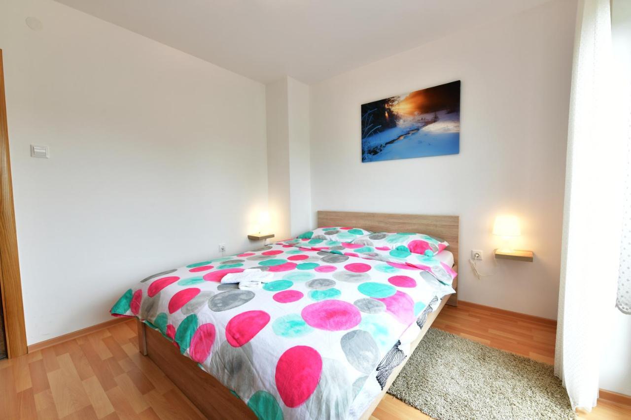 Apartman Mate Rakovica Exterior foto