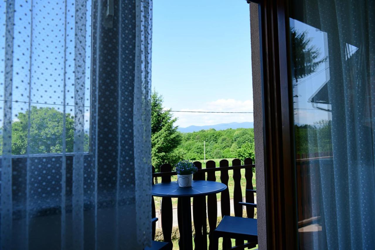 Apartman Mate Rakovica Exterior foto